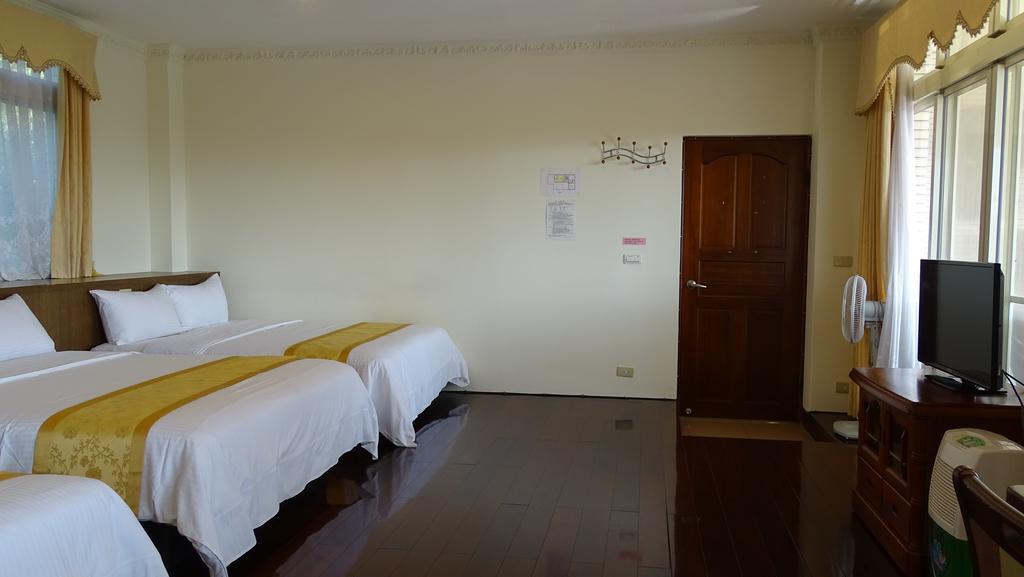 Emoonten Homestay Sanzhi Exterior foto