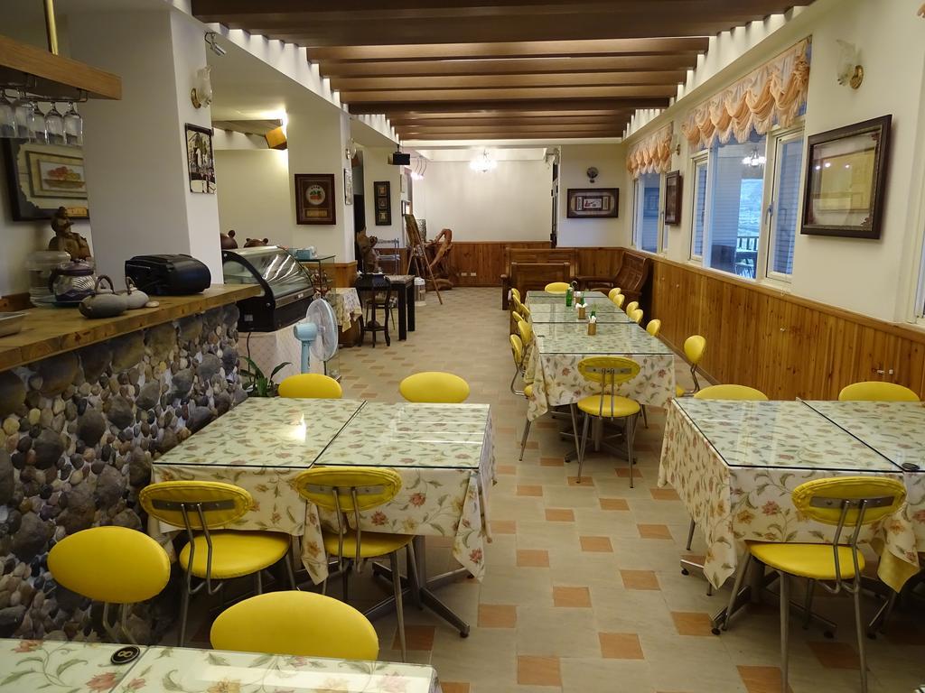 Emoonten Homestay Sanzhi Exterior foto