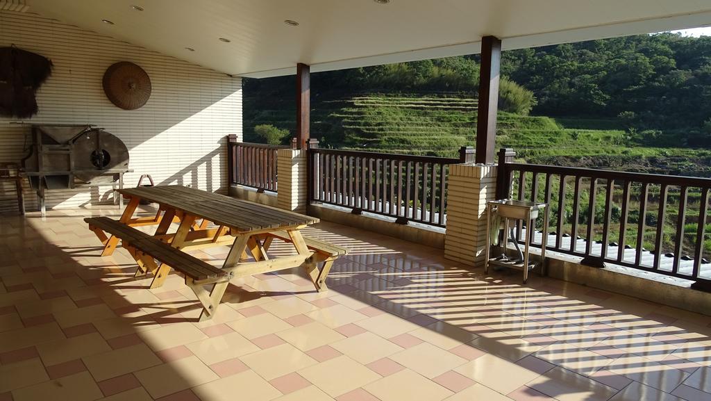 Emoonten Homestay Sanzhi Exterior foto
